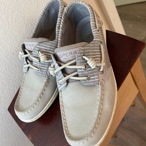 Sperry Topsider Women's Songfish Chambray Strip Boat Shoes
